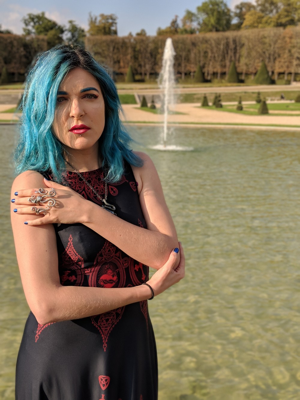 00100sPORTRAIT_00100_BURST20180928170820622_COVER